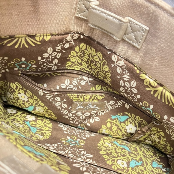 Vera Bradley tote hand bag in the “sittin in the trees” patterns - Picture 2 of 4
